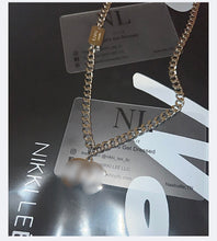 Load image into Gallery viewer, Clarity Necklace
