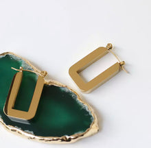 Load image into Gallery viewer, Hollow Square Hoops
