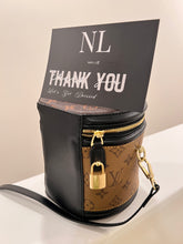 Load image into Gallery viewer, Lou&#39;s Bucket
