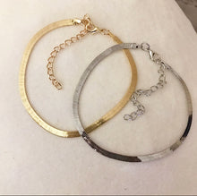 Load image into Gallery viewer, Snake Link Anklet
